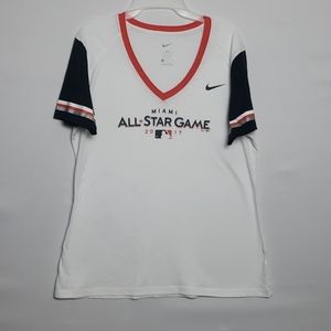 Women's Nike Shirt